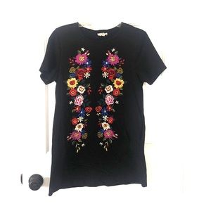 Black floral t shirt dress